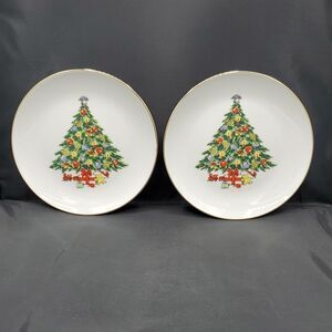 Jamestown China Christmas Tree Salad or Dessert Plate with Gold Trim 7.75" Set 2